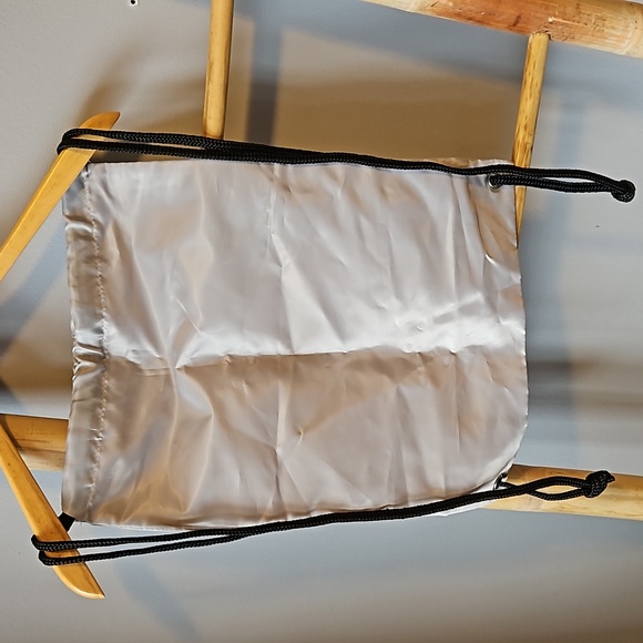 Hunter Drawstring Backpack - Picture 3 of 5